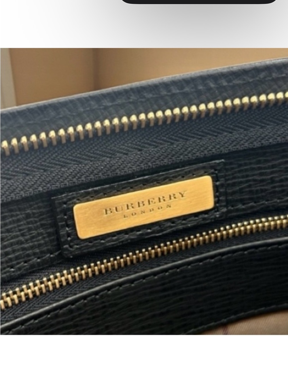 CoA Burberry Vintage Black Leather Clutch Bag - Picture 6 of 8